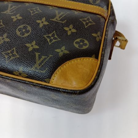  LOUIS VUITTON ルイヴィトン モノグラム トロカデロ 27 ショルダーバッグ M51274 ブラウン