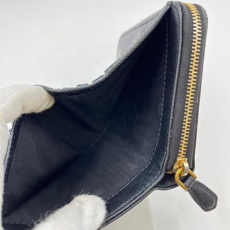  PRADA プラダ 2つ折り財布 1ML522 ブラック