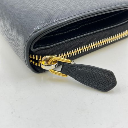  PRADA プラダ 2つ折り財布 1ML522 ブラック