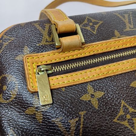  LOUIS VUITTON ルイヴィトン モノグラム シテMM ショルダーバッグ M51182 ブラウン