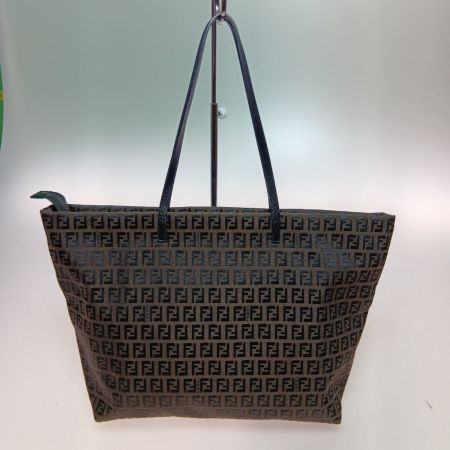  FENDI フェンディ ズッカ  トートバッグ 2241 BH025-029 ブラウン