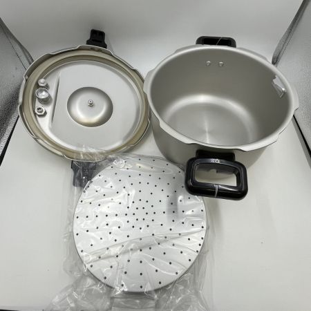   フジマル圧力鍋 両手 4.8L　LT-W480