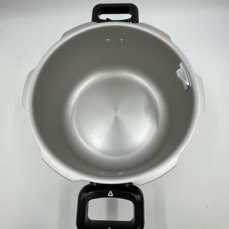   フジマル圧力鍋 両手 4.8L　LT-W480