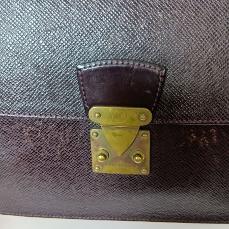  LOUIS VUITTON ルイヴィトン タイガ クラド セカンドバッグ クラッチバック M30196 アカジュー