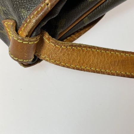  LOUIS VUITTON ルイヴィトン モノグラム ソミュール30 ショルダーバッグ M42256 ブラウン