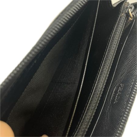 PRADA プラダ ラウンドファスナー財布 キズ.ヨゴレ.使用感有 ブラック