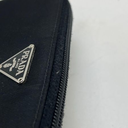 PRADA プラダ ラウンドファスナー財布 キズ.ヨゴレ.使用感有 ブラック