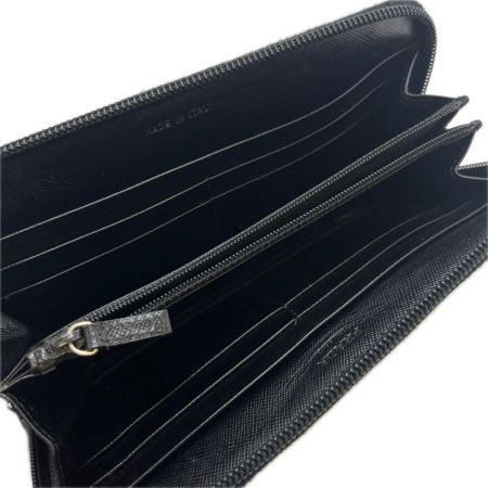 PRADA プラダ ラウンドファスナー財布 キズ.ヨゴレ.使用感有 ブラック