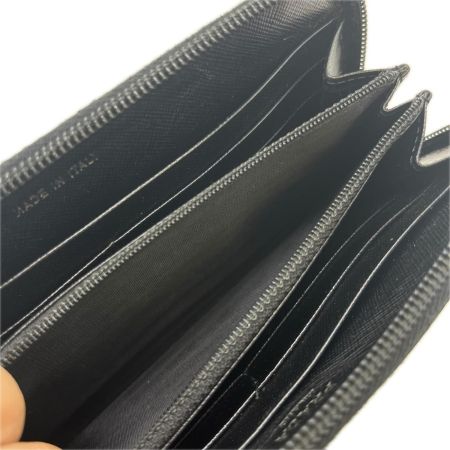 PRADA プラダ ラウンドファスナー財布 キズ.ヨゴレ.使用感有 ブラック