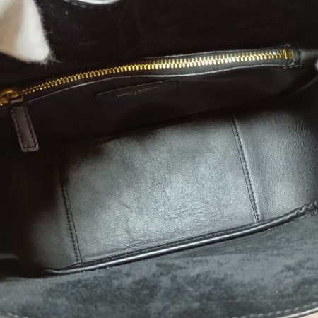  SAINT LAURENT(Yves Saint Laurent) ショルダーバッグ LE5A7ソフト 713938.0924 ブラック