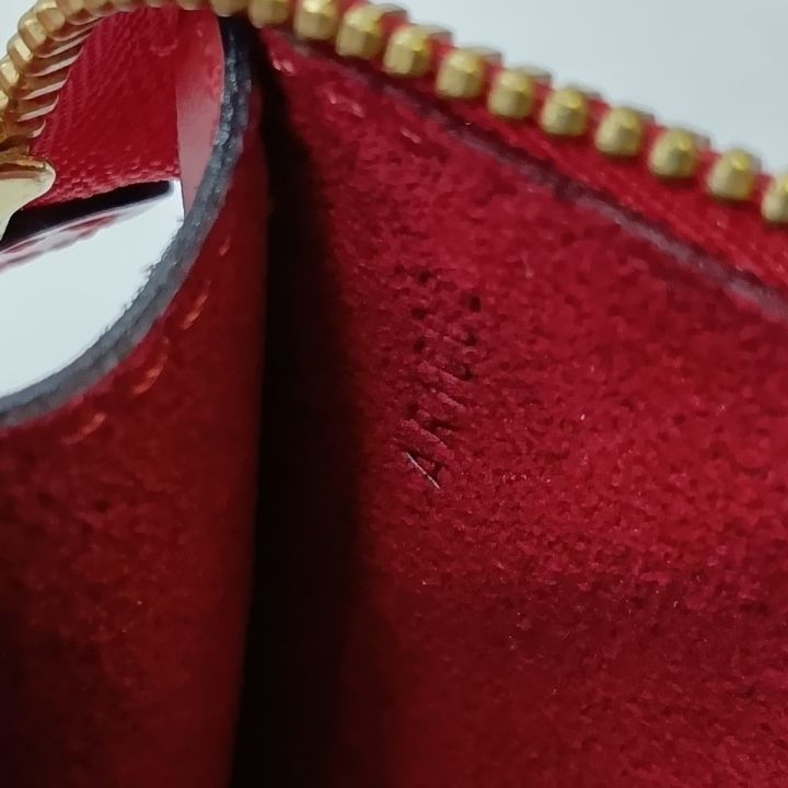 LOUIS VUITTON ルイヴィトン エピ ポシェット・アクセソワール