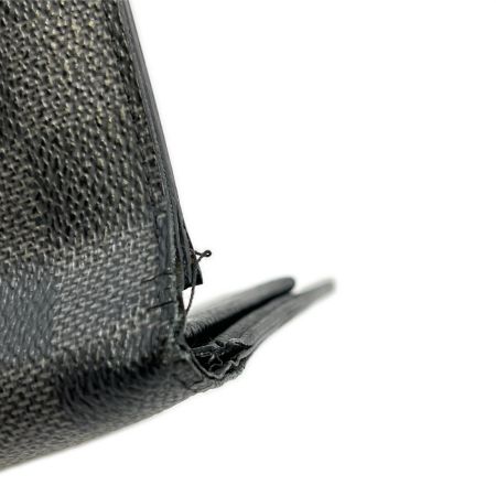  LOUIS VUITTON ルイヴィトン 2つ折り財布  ダミエ・グラフィット ポルトフォイユ・マルコ N62664