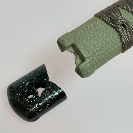   模造刀 鶴丸国長 匠刀房 木爪四方透かし鍔 銀鼡塗り鞘 金具・下緒緩み有 NEU-153