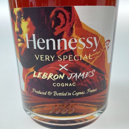   V.S リミテッド・エディション by レブロン・ジェームズ﻿ 700ml 40度 箱付 Hennessy ヘネシー 未開栓