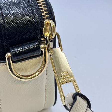  MARC JACOBS マークジェイコブス  ショルダーバッグ スナップショット M0012007 アイボリー×ブラック