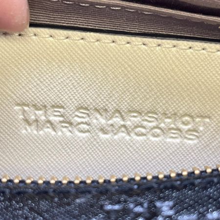  MARC JACOBS マークジェイコブス  ショルダーバッグ スナップショット M0012007 アイボリー×ブラック