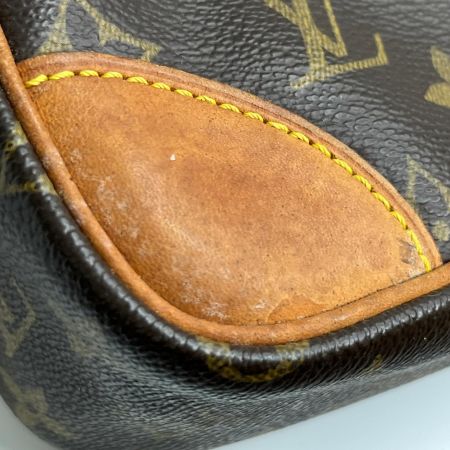  LOUIS VUITTON ルイヴィトン モノグラム トロカデロ27 M51274 ショルダーバッグ　