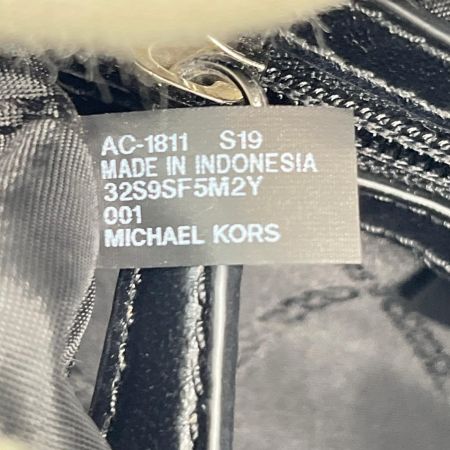 MICHAEL KORS マイケルコース ジニー ミディアム キルテッドレザー クロスボディバッグ ショルダーバッグ 32S9SF5M2Y ブラック