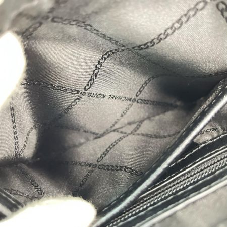 MICHAEL KORS マイケルコース ジニー ミディアム キルテッドレザー クロスボディバッグ ショルダーバッグ 32S9SF5M2Y ブラック