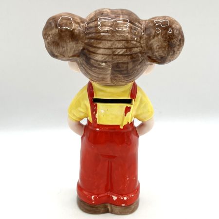   不二家ペコちゃん貯金箱 陶器製 昭和レトロ 赤いオーバーオール