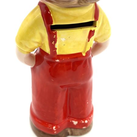   不二家ペコちゃん貯金箱 陶器製 昭和レトロ 赤いオーバーオール