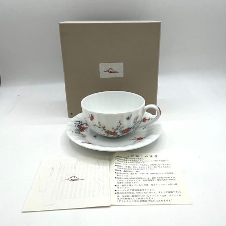   深川製磁 色絵花鳥紋 紅茶碗皿 箱付き