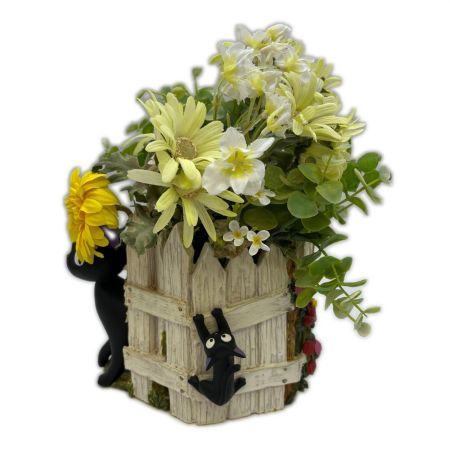   魔女の宅急便  プランター カバー　造花アレンジセット  ジジのかくれんぼ ジブリ グッズ 中古品