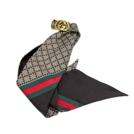  GUCCI グッチ シルク　チャームスカーフ　箱付き