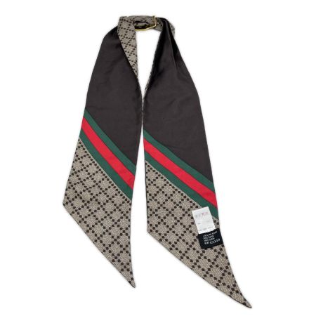  GUCCI グッチ シルク　チャームスカーフ　箱付き