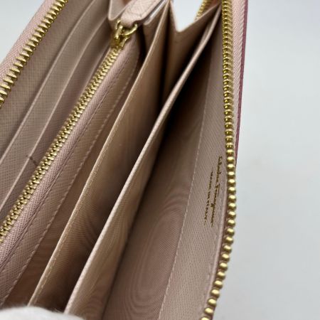  Salvatore Ferragamo サルヴァトーレフェラガモ  長財布　ガンチーニ ダブルガンチーニ  Y-22 C338 ピンク