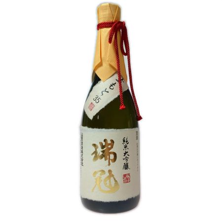 【北海道内限定発送】 瑞冠 純米大吟醸 生もと 35 720ml 16度 箱付 清酒 熟成酒 未開栓