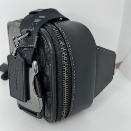  COACH コーチ シグネチャー ワイアット ベルトバッグ ボディバッグ CM106 ブラック