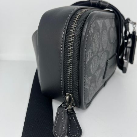  COACH コーチ シグネチャー ワイアット ベルトバッグ ボディバッグ CM106 ブラック