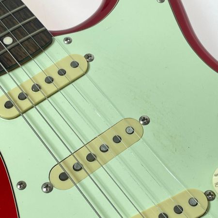  FENDER フェンダ Squier Stratocaster ストラトキャスター エレキギター バックパネル欠品 動作未確認 ジャンク