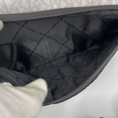  MICHAEL KORS マイケルコース COOPER UTILITY BELT BAG ユーティリティ ベルトバッグ ウエストポーチ 37U1LCOY9B ホワイト 布袋付