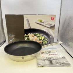 ◎◎  ZWILLING Moment フライパン 28cm Aランク