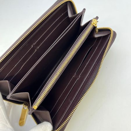  LOUIS VUITTON ルイヴィトン  ヴェルニ ジッピーウォレット M93575
