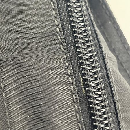  PRADA プラダ ショルダーバッグ 斜め掛けカバン ナイロン レディース ブラック