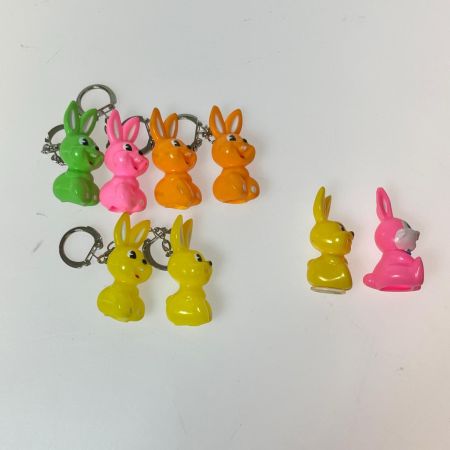 レトロ サトちゃん ピョンちゃん　ストラップ　キーホルダー　セット  キズ　汚れ　色褪せあり