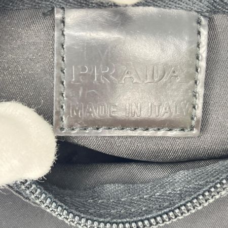 PRADA プラダ ナイロン コスメポーチ ブラック