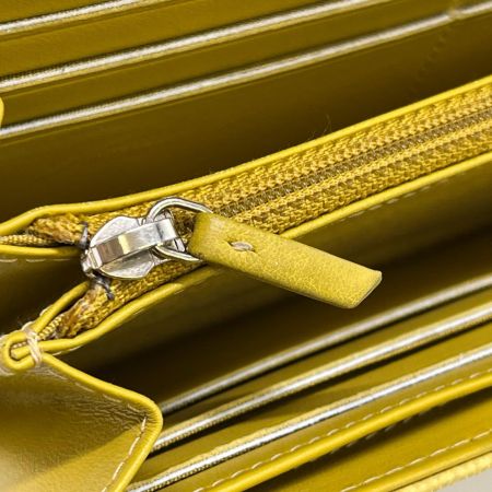 CHANEL シャネル 長財布 キャビアスキン　フィリグリー  箱付 小銭入れヨゴレ.角スレ有  A84449 イエロー