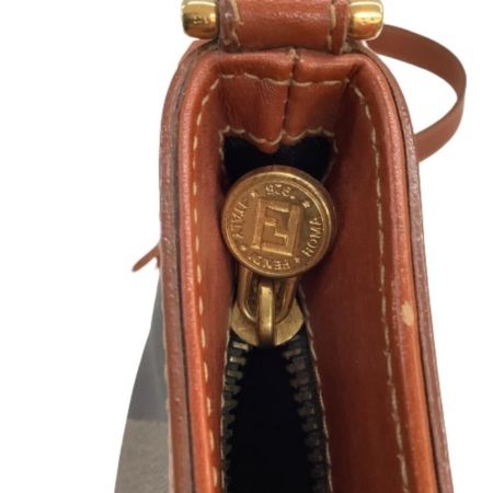  FENDI フェンディ ショルダーバッグ 