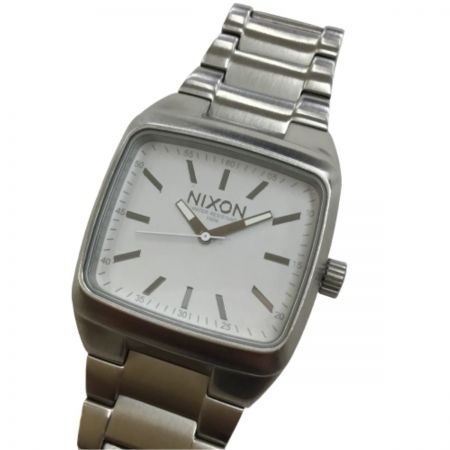  NIXON ニクソン 腕時計 電池式 シルバー