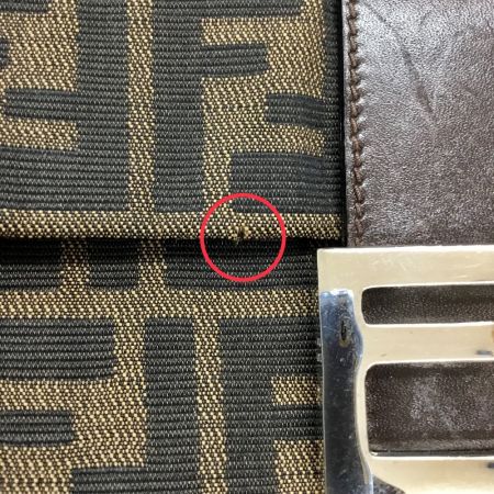  FENDI フェンディ ズッカ　マンバケット　セミショルダー 254826325018 ブラウン