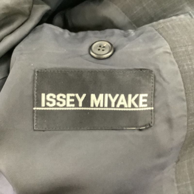 中古】 ISSEY MIYAKE イッセイミヤケ レディース セットアップ スーツ 