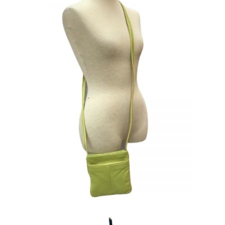  LOEWE ロエベ レディース ショルダーバッグ  黄緑