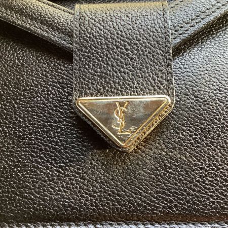  Yves Saint Laurent イブサンローラン クラッチバッグ ブラック