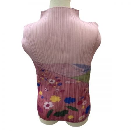  ISSEY MIYAKE イッセイミヤケ PLATS PLEASE レディース ノースリーブカットソー SIZE 3 花柄 ピンク