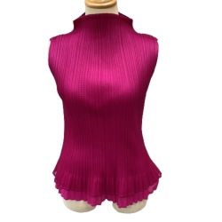 ♪♪ ISSEY MIYAKE イッセイミヤケ  PLATS PLEASE レディース ノースリーブカットソー SIZE 3 ショッキングピンク Bランク