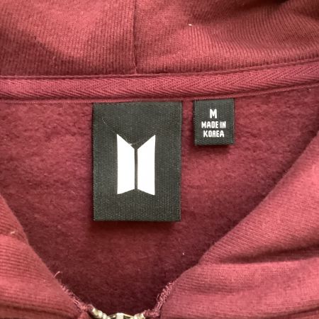  BTS メンズ 韓国  パーカー SIZE M カーキ×エンジ